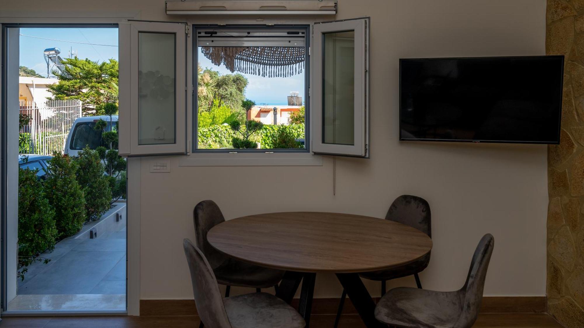 Melitta'S Luxury Apartments Anthousa  Exterior photo
